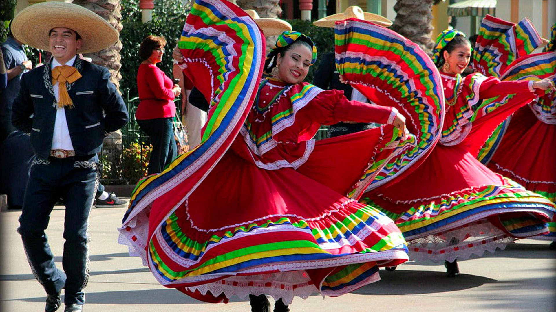 Mexican Brunettes