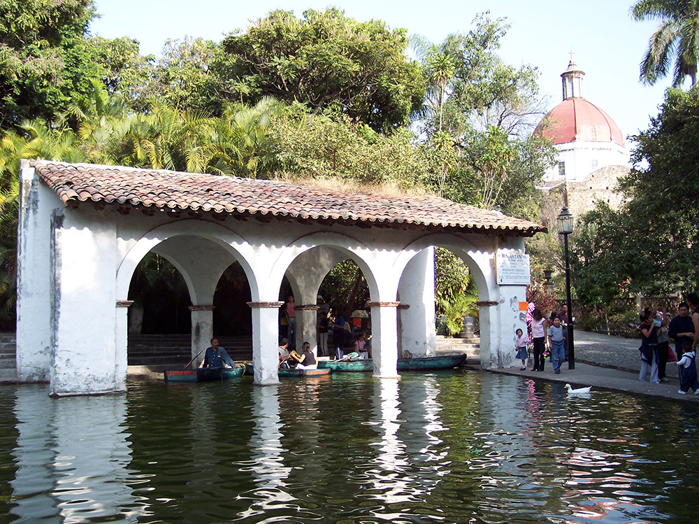 Lago del Jardin Borda en Cuernavaca