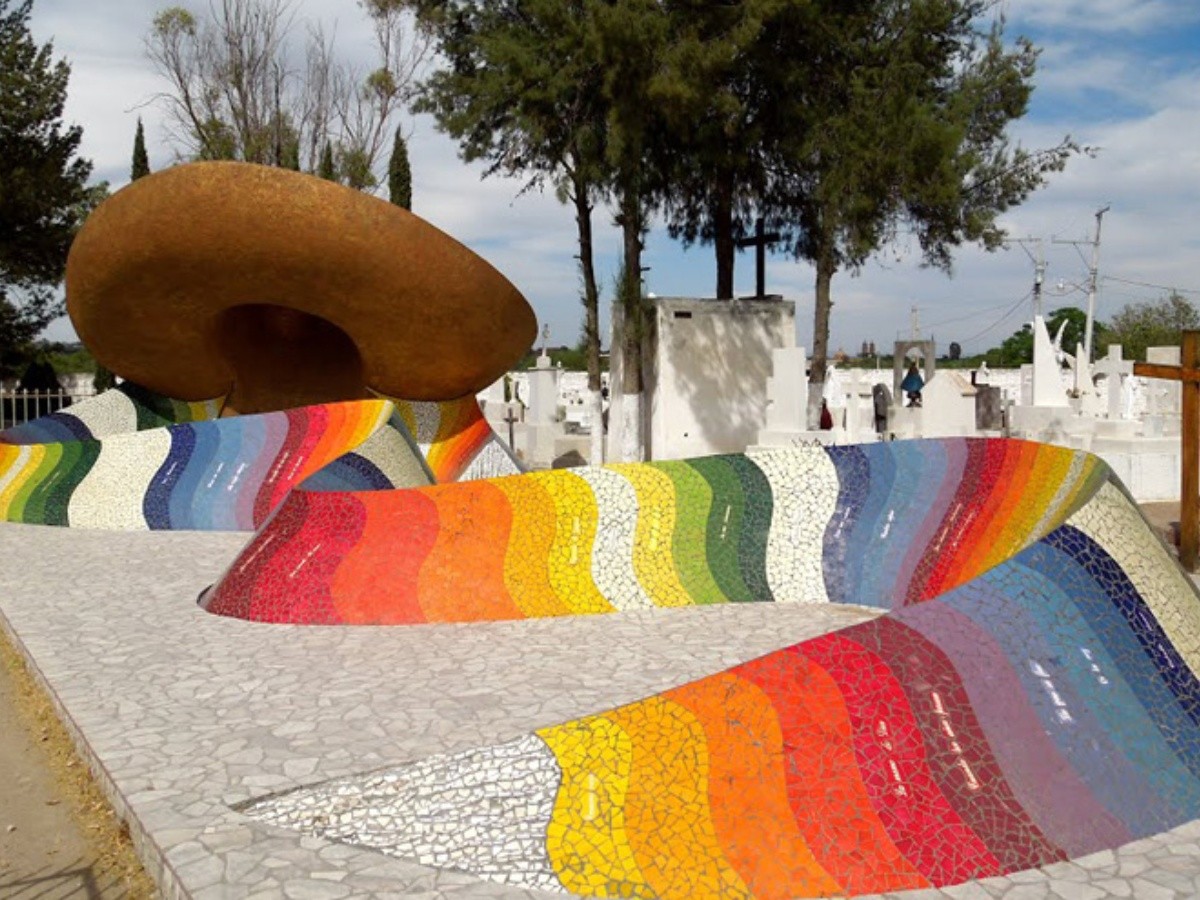 El Mausoleo de José Alfredo Jiménez en Dolores Hidalgo En México