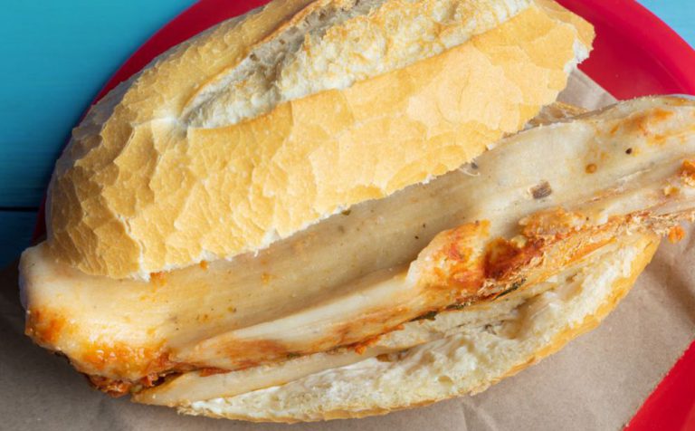 La Guajolota Una Deliciosa Torta De Tamal En México